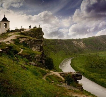 DISCOVER MOLDOVA TOURS & GASTRONOMY